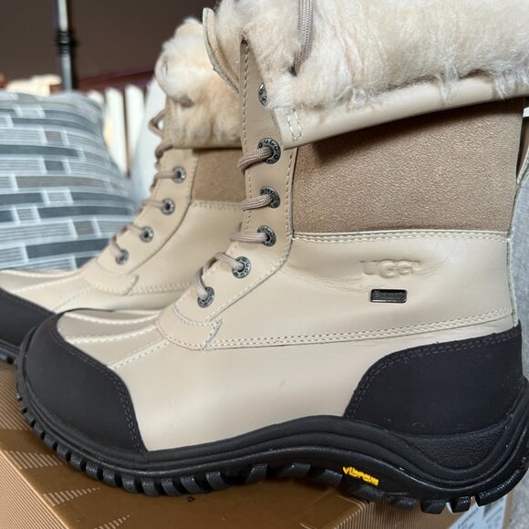 UGG Adirondack Boot II - Picture 7 of 10